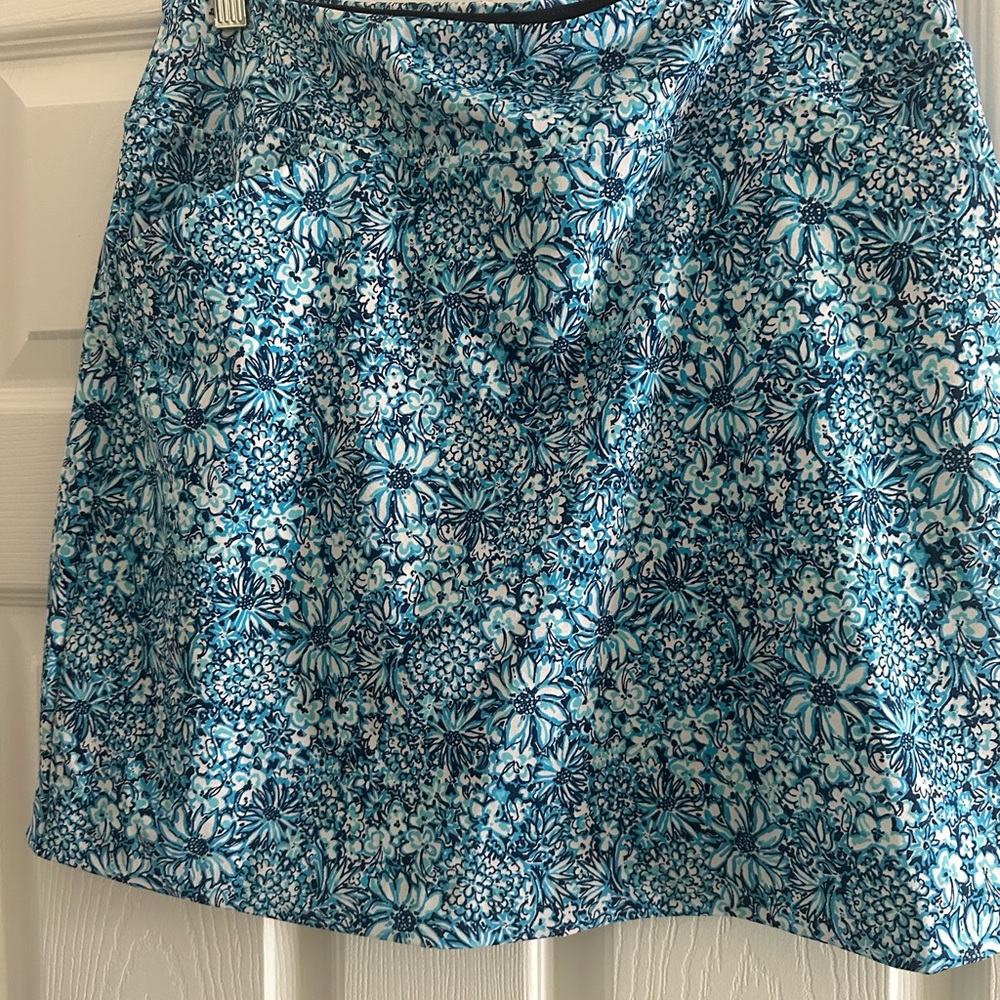 Lilly Pulitzer Floral Blue Skirt size 10